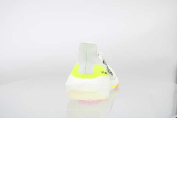 Adidas Womens Ultraboost 21 White Running Shoes Size 6.5 Medium (B M) (2596206) - Picture 2 of 4
